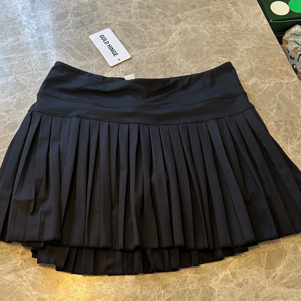 Gold Hinge Black Pleated Skirt